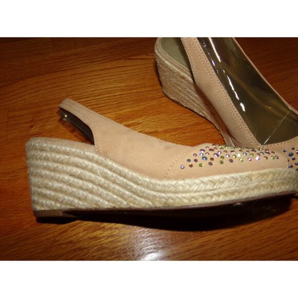 Joan & David 2 taupe leather raffia wedge peep toe sandals size 7 New no‎ Box - Picture 2 of 6
